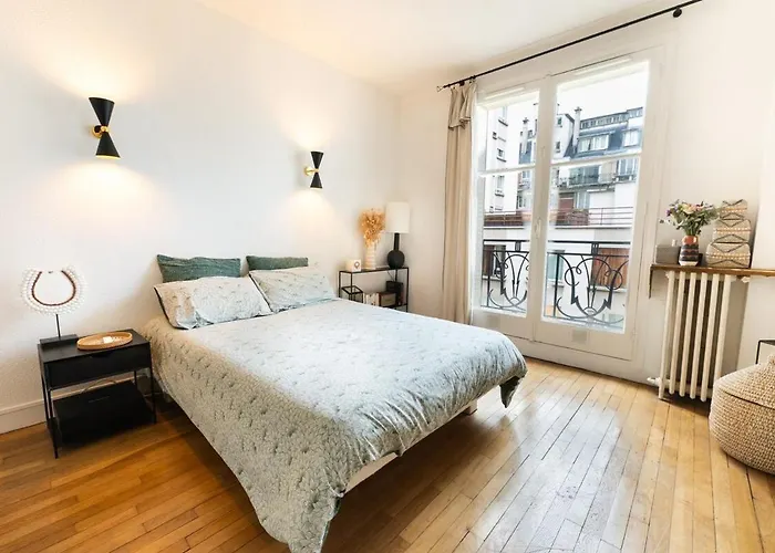 Apartmán Tres Lumineux. 1 Batignolles / Opera. Paříž